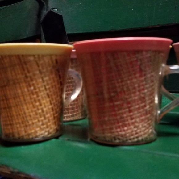 Vintage tiki cups - Picture 2 of 3